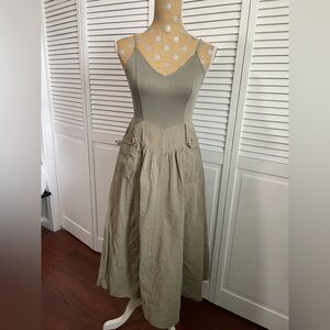 Cider Dress olive green linen slimming